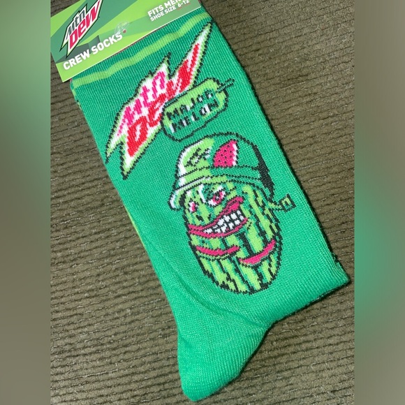 Mountain Dew Major Melon  Logo Crew Socks, Green shoe Sizes 6-12 drink soda new - Picture 2 of 4